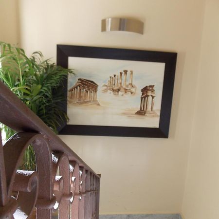 Beatus Suites And Rooms B&B Canicattì Kültér fotó