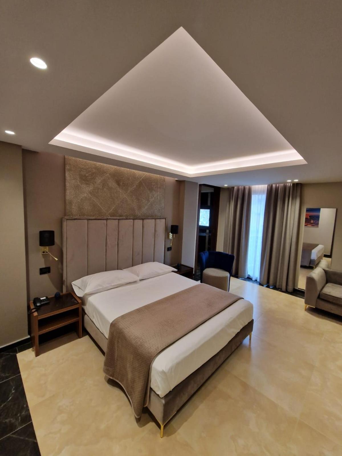 Beatus Suites And Rooms B&B Canicattì Kültér fotó