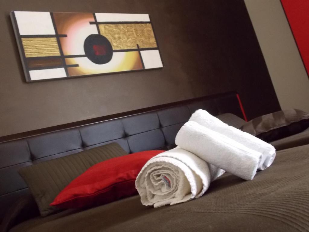 Beatus Suites And Rooms B&B Canicattì Kültér fotó